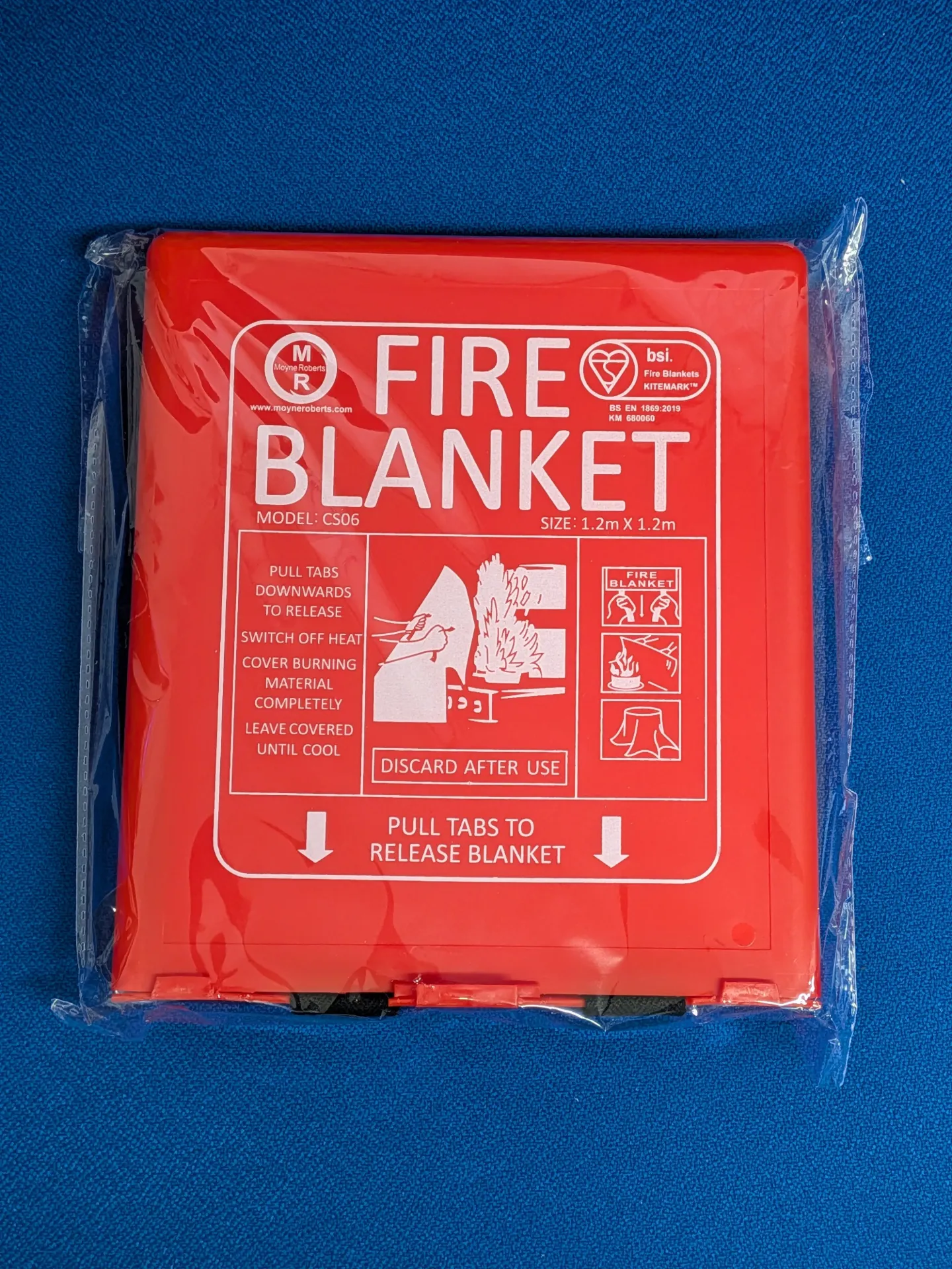[FB12] 1.2m x 1.2m Fire Blanket